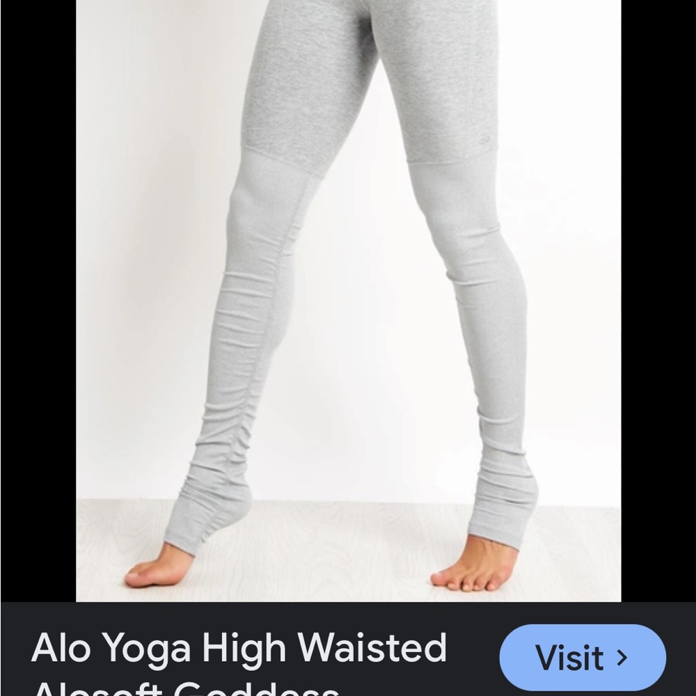 ALO Yoga women Light Gray Leggings